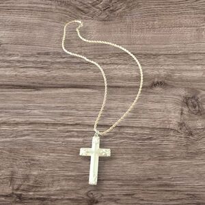 Elegant Gold Cross Pendant Necklace